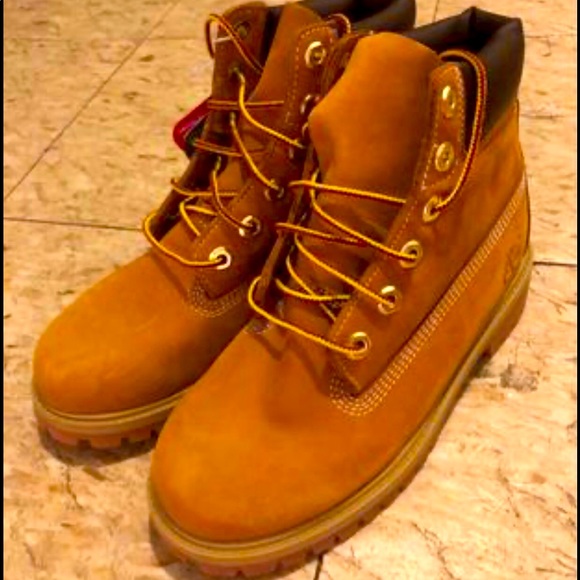 KIDS TIMBERLAND BOOTS - Picture 1 of 4